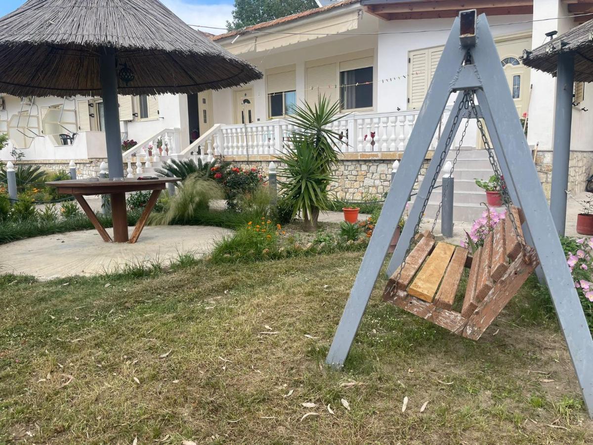 Hotel Vila Andi Zverneci Exteriér fotografie